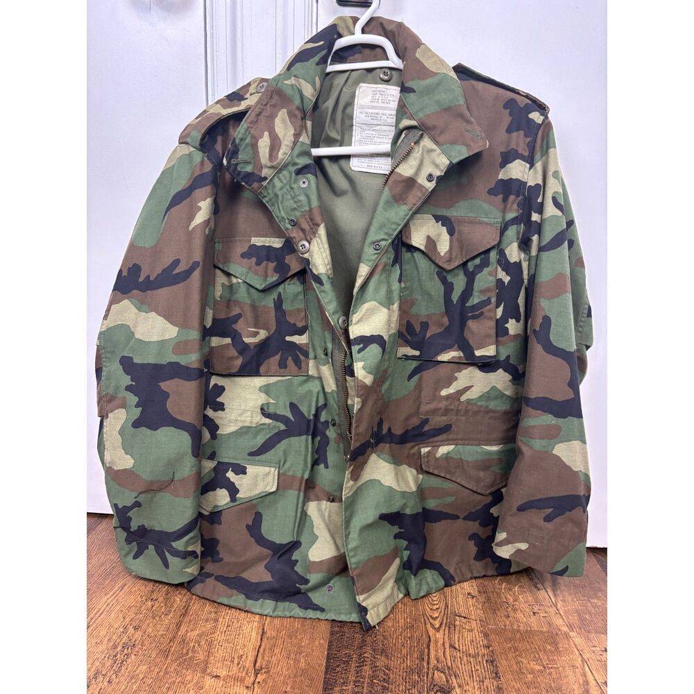 VTG US ARMY M65 Field Jacket in Woodland Camo Large/Regular